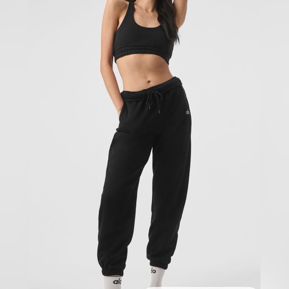 Alo Yoga Accolade Sweatpant